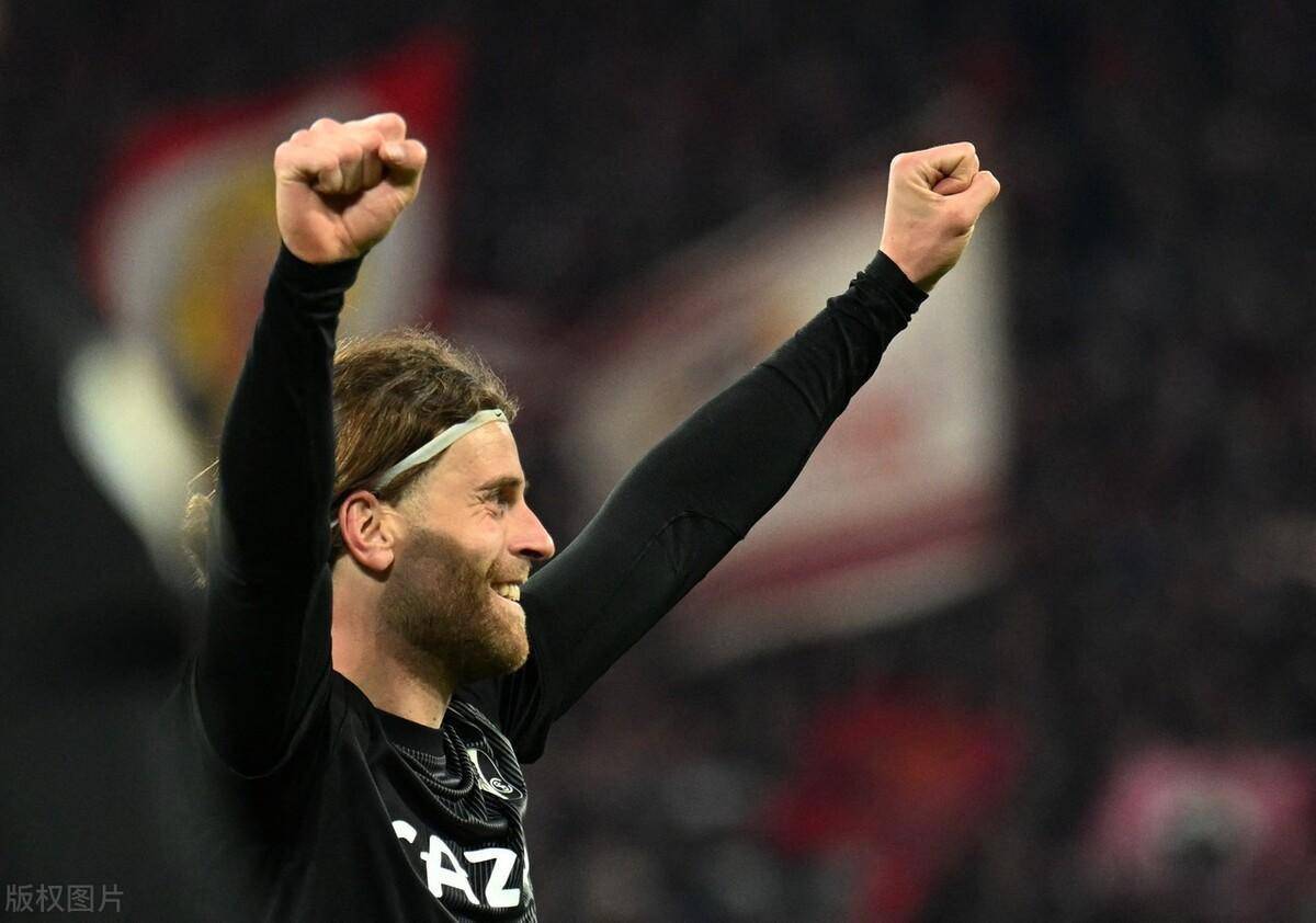 db电竞官网-转折点法兰克福止住颓势，德国杯赛后攻防权衡，底气十足，轮换策略成焦点