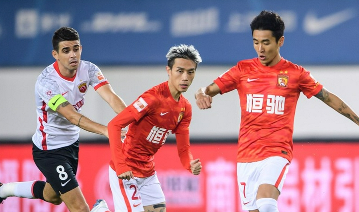 db体育中国区官网-风云突变广州队今夜队长鼓劲，足总杯版图或变，媒体盛赞，数据趋势出现新变化